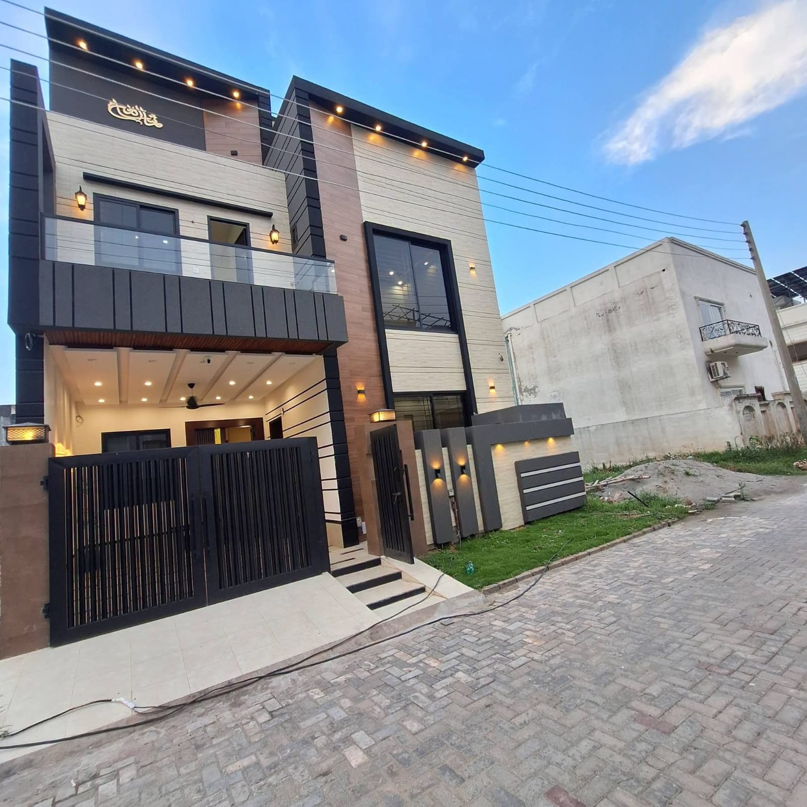 6 marla house for sale in diamond city sialkot